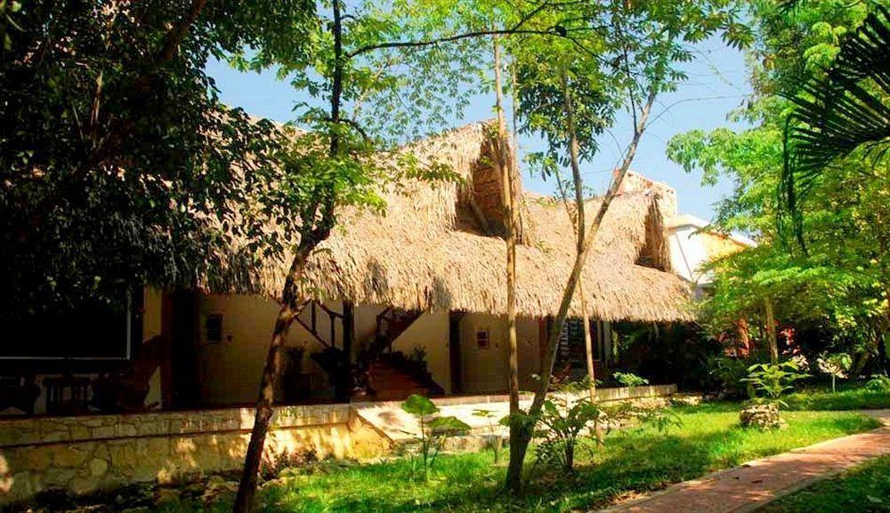Hotel Boutique Quinta Chanabnal Palenque Exterior photo